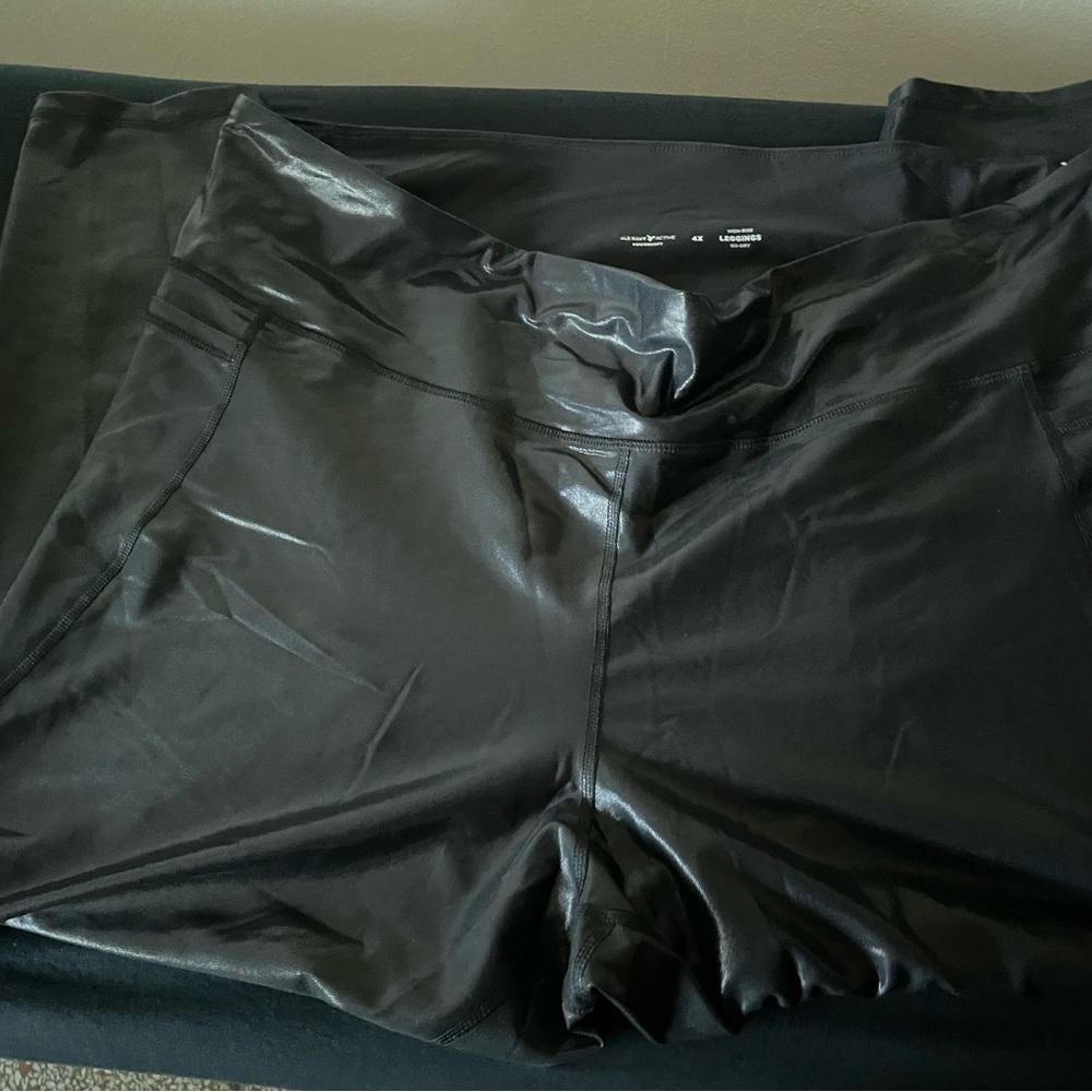 Old Navy Black High-Rise Leggings